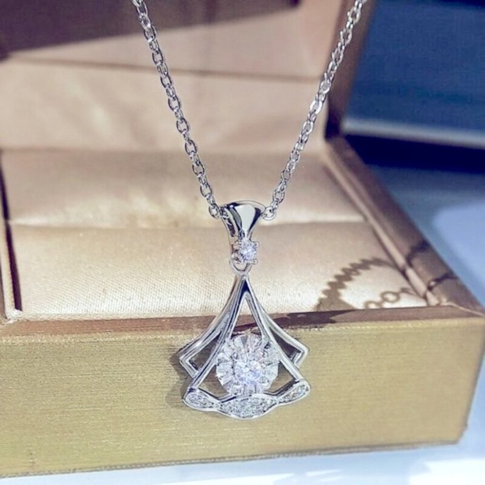 New Beautiful 925 Silver Princess Cut Sim. Diamond Necklace